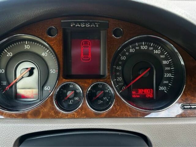 Сірий Фольксваген Пассат Варіант, об'ємом двигуна 2 л та пробігом 318 тис. км за 2550 $, фото 21 на Automoto.ua