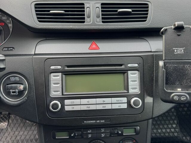 Сірий Фольксваген Пассат Варіант, об'ємом двигуна 1.6 л та пробігом 231 тис. км за 6699 $, фото 9 на Automoto.ua