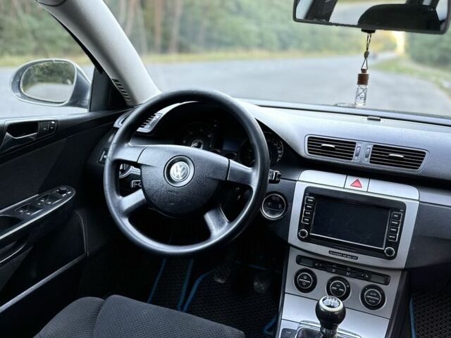 Серый Фольксваген Пассат Вариант, объемом двигателя 1.9 л и пробегом 435 тыс. км за 4800 $, фото 2 на Automoto.ua