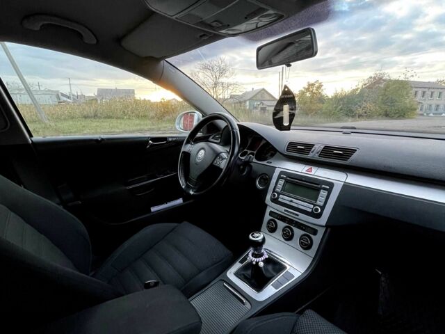 Серый Фольксваген Пассат Вариант, объемом двигателя 2 л и пробегом 315 тыс. км за 5700 $, фото 7 на Automoto.ua