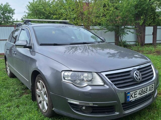 Серый Фольксваген Пассат Вариант, объемом двигателя 2 л и пробегом 349 тыс. км за 6500 $, фото 1 на Automoto.ua