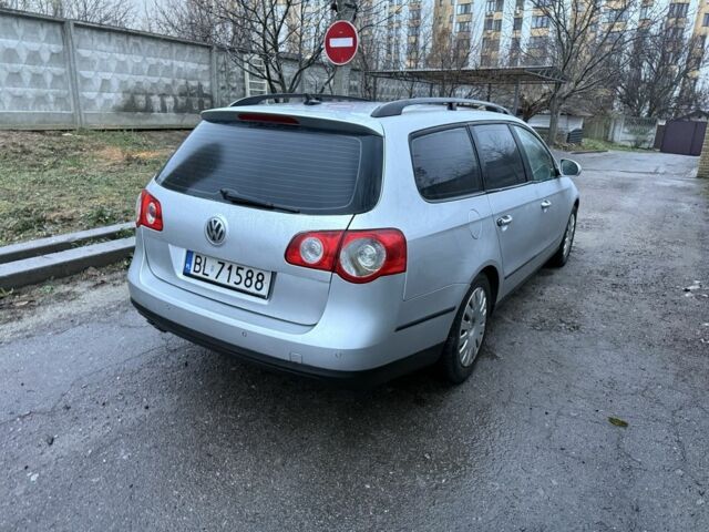 Сірий Фольксваген Пассат Варіант, об'ємом двигуна 2 л та пробігом 300 тис. км за 2950 $, фото 4 на Automoto.ua