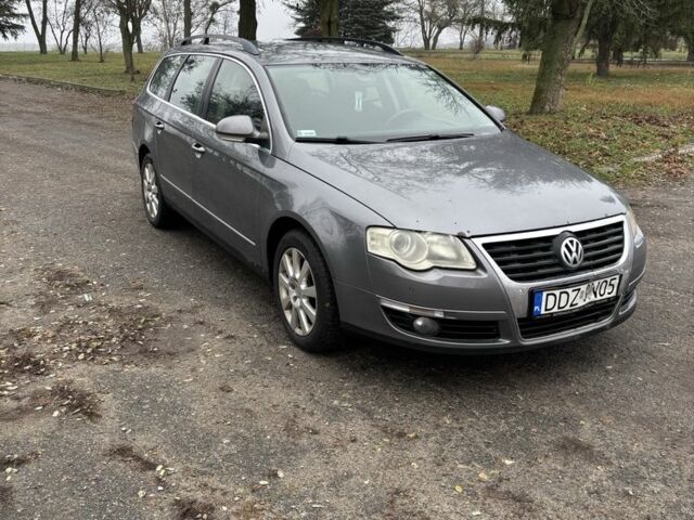 Серый Фольксваген Пассат Вариант, объемом двигателя 2 л и пробегом 360 тыс. км за 3150 $, фото 2 на Automoto.ua