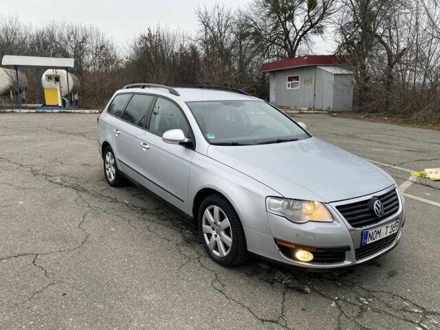 Сірий Фольксваген Пассат Варіант, об'ємом двигуна 2 л та пробігом 335 тис. км за 3499 $, фото 7 на Automoto.ua