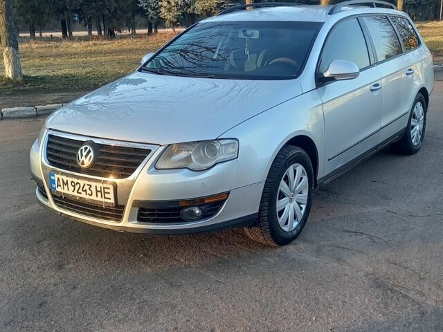 Сірий Фольксваген Пассат Варіант, об'ємом двигуна 2 л та пробігом 280 тис. км за 5600 $, фото 1 на Automoto.ua