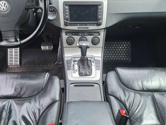 Серый Фольксваген Пассат Вариант, объемом двигателя 2 л и пробегом 349 тыс. км за 6500 $, фото 6 на Automoto.ua