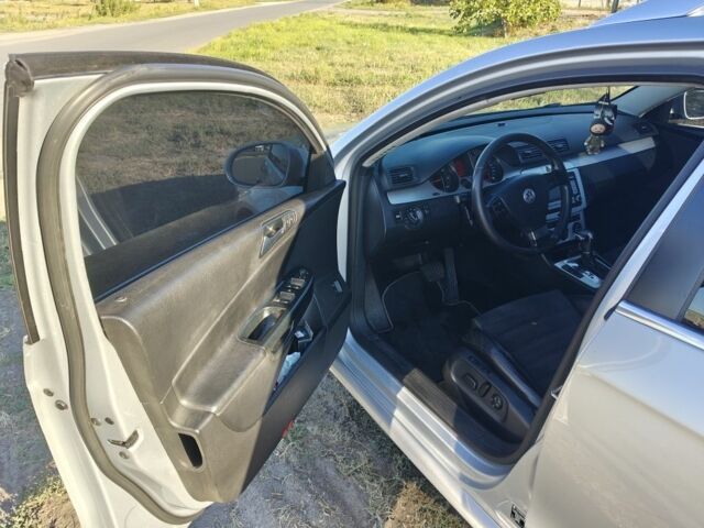 Серый Фольксваген Пассат Вариант, объемом двигателя 2 л и пробегом 278 тыс. км за 6500 $, фото 6 на Automoto.ua