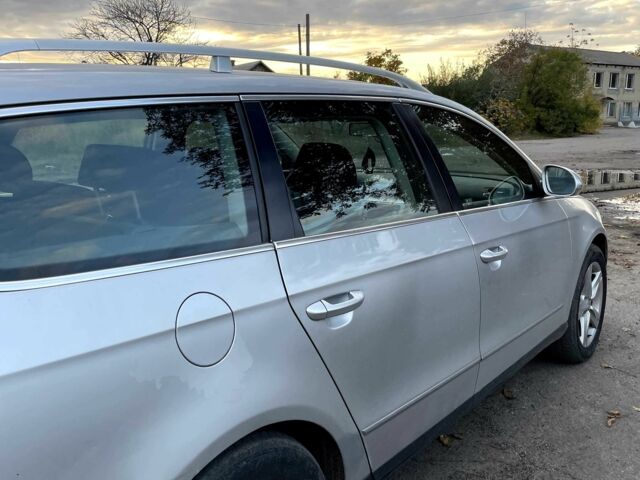 Серый Фольксваген Пассат Вариант, объемом двигателя 2 л и пробегом 315 тыс. км за 5700 $, фото 4 на Automoto.ua