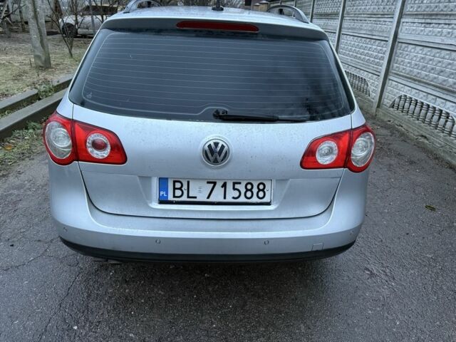 Сірий Фольксваген Пассат Варіант, об'ємом двигуна 2 л та пробігом 300 тис. км за 2950 $, фото 6 на Automoto.ua