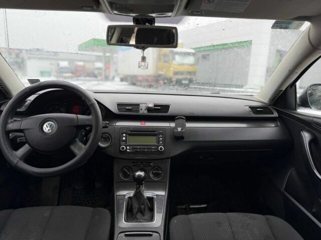 Серый Фольксваген Пассат Вариант, объемом двигателя 1.9 л и пробегом 300 тыс. км за 2950 $, фото 15 на Automoto.ua