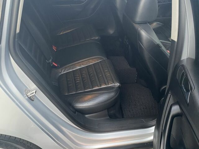 Сірий Фольксваген Пассат Варіант, об'ємом двигуна 2 л та пробігом 288 тис. км за 6700 $, фото 9 на Automoto.ua