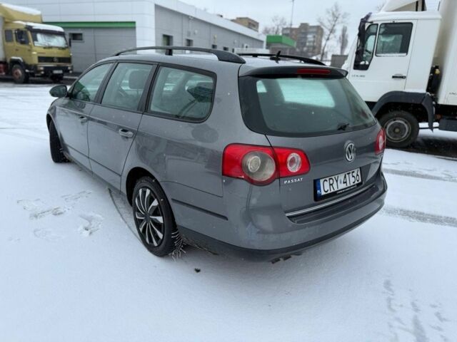 Серый Фольксваген Пассат Вариант, объемом двигателя 1.9 л и пробегом 300 тыс. км за 2950 $, фото 5 на Automoto.ua