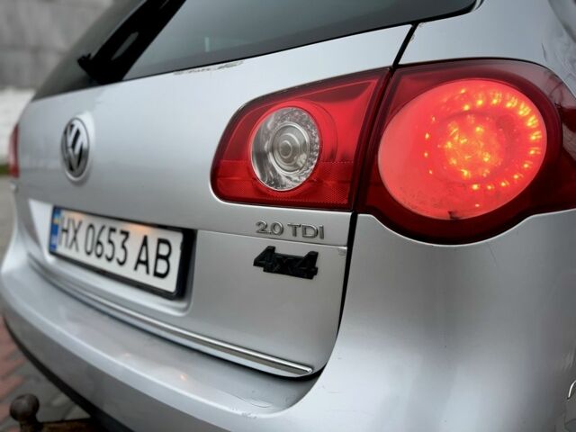 Сірий Фольксваген Пассат Варіант, об'ємом двигуна 2 л та пробігом 389 тис. км за 5500 $, фото 5 на Automoto.ua