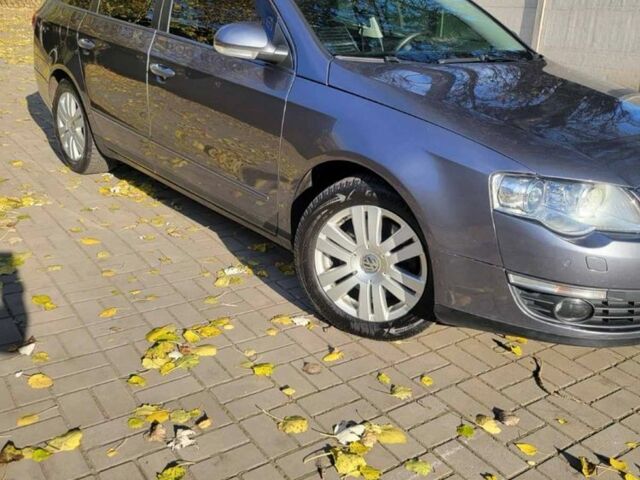 Сірий Фольксваген Пассат Варіант, об'ємом двигуна 2 л та пробігом 234 тис. км за 6700 $, фото 1 на Automoto.ua