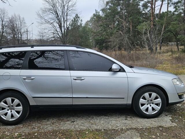 Сірий Фольксваген Пассат Варіант, об'ємом двигуна 1.6 л та пробігом 308 тис. км за 7000 $, фото 3 на Automoto.ua