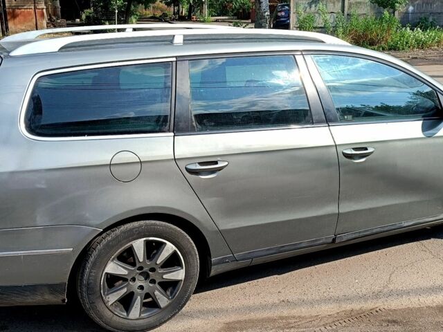 Серый Фольксваген Пассат Вариант, объемом двигателя 2 л и пробегом 395 тыс. км за 3300 $, фото 3 на Automoto.ua