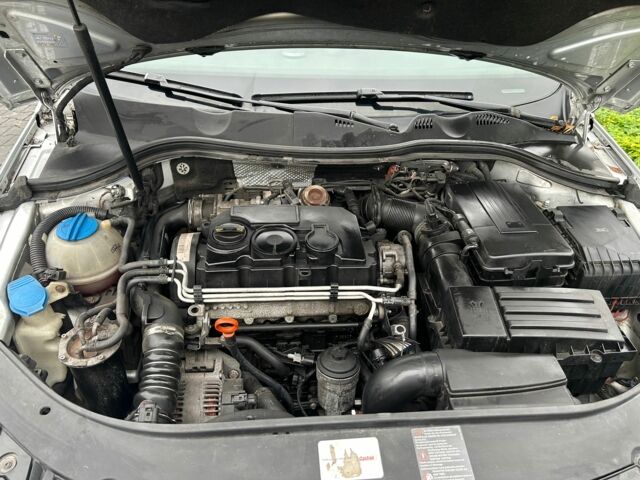 Серый Фольксваген Пассат Вариант, объемом двигателя 2 л и пробегом 350 тыс. км за 5500 $, фото 8 на Automoto.ua