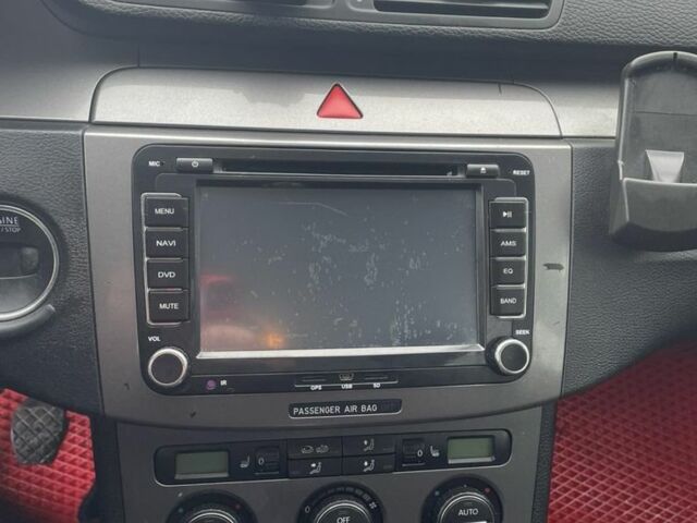 Сірий Фольксваген Пассат Варіант, об'ємом двигуна 2 л та пробігом 280 тис. км за 5000 $, фото 6 на Automoto.ua