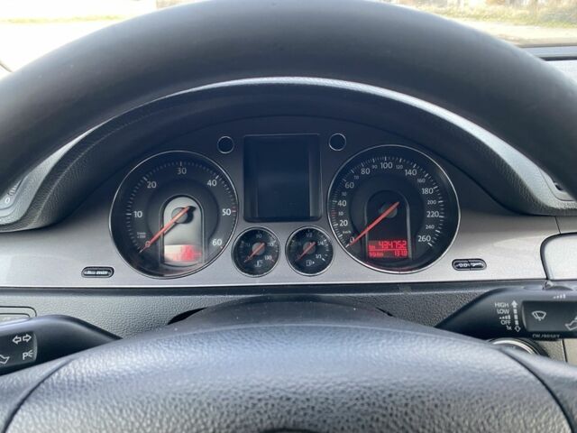 Сірий Фольксваген Пассат Варіант, об'ємом двигуна 1.9 л та пробігом 400 тис. км за 2450 $, фото 13 на Automoto.ua