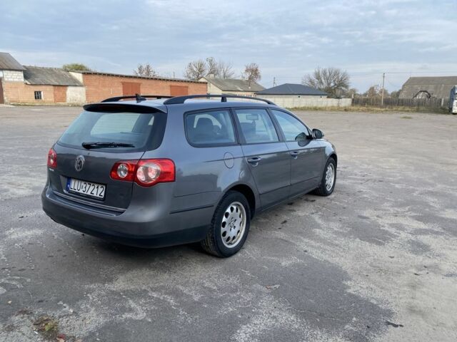 Сірий Фольксваген Пассат Варіант, об'ємом двигуна 1.9 л та пробігом 400 тис. км за 2450 $, фото 5 на Automoto.ua