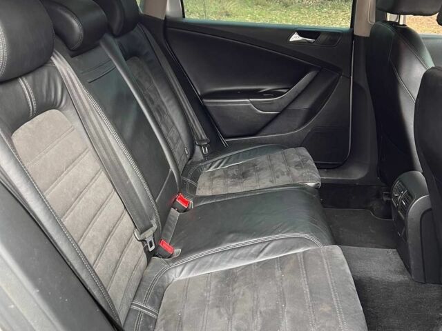 Сірий Фольксваген Пассат Варіант, об'ємом двигуна 2 л та пробігом 294 тис. км за 5700 $, фото 5 на Automoto.ua