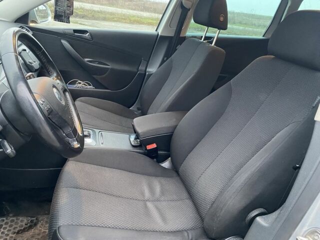 Сірий Фольксваген Пассат Варіант, об'ємом двигуна 2 л та пробігом 335 тис. км за 3499 $, фото 11 на Automoto.ua