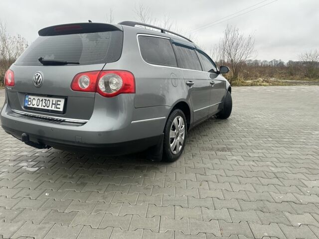 Серый Фольксваген Пассат Вариант, объемом двигателя 2 л и пробегом 450 тыс. км за 4900 $, фото 4 на Automoto.ua