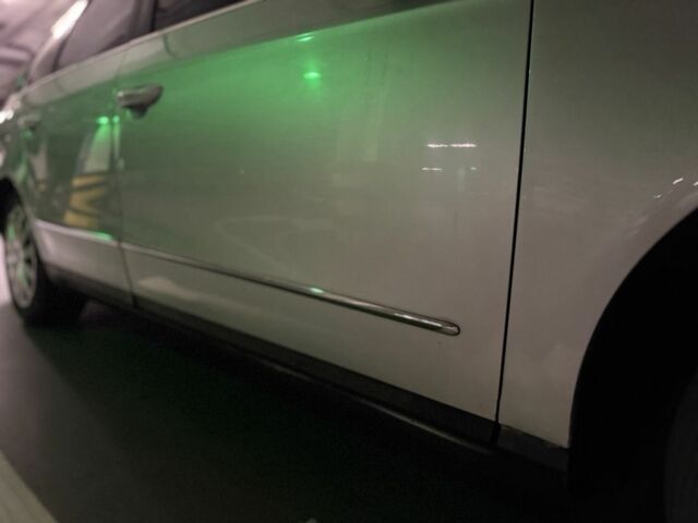 Серый Фольксваген Пассат Вариант, объемом двигателя 2 л и пробегом 300 тыс. км за 3150 $, фото 11 на Automoto.ua