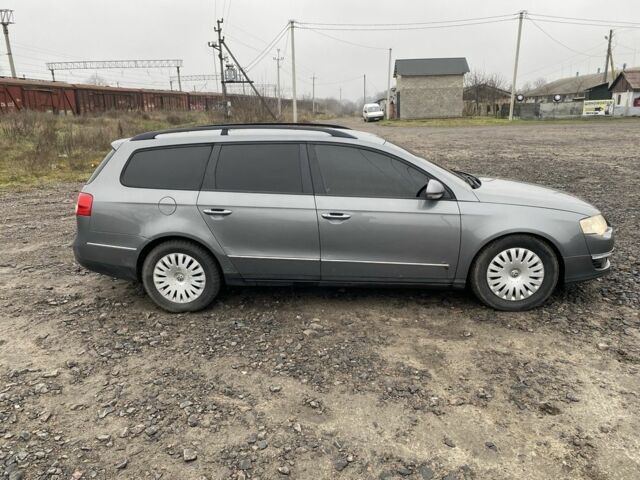 Сірий Фольксваген Пассат Варіант, об'ємом двигуна 2 л та пробігом 300 тис. км за 1650 $, фото 3 на Automoto.ua