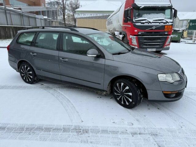 Серый Фольксваген Пассат Вариант, объемом двигателя 1.9 л и пробегом 300 тыс. км за 2950 $, фото 2 на Automoto.ua