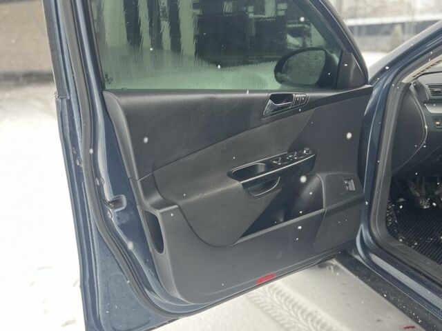 Сірий Фольксваген Пассат Варіант, об'ємом двигуна 1.8 л та пробігом 300 тис. км за 6700 $, фото 3 на Automoto.ua