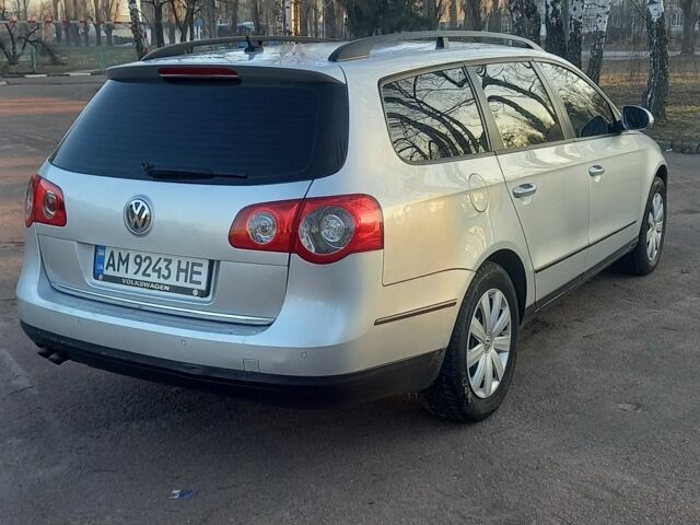 Сірий Фольксваген Пассат Варіант, об'ємом двигуна 2 л та пробігом 280 тис. км за 5600 $, фото 2 на Automoto.ua