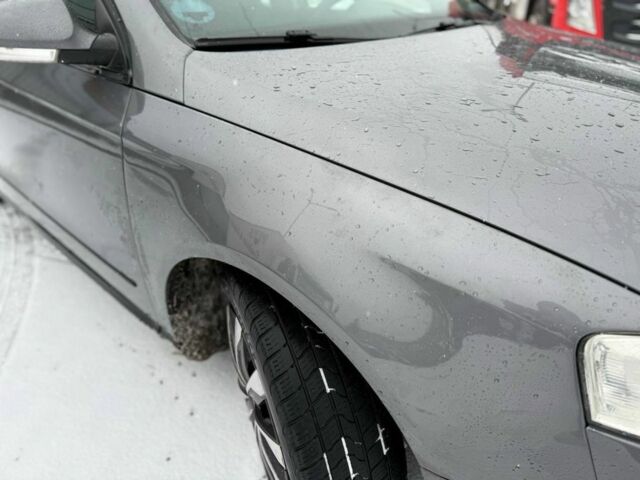 Серый Фольксваген Пассат Вариант, объемом двигателя 1.9 л и пробегом 300 тыс. км за 2950 $, фото 11 на Automoto.ua