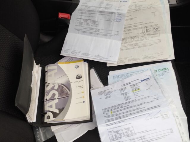 Серый Фольксваген Пассат Вариант, объемом двигателя 1.6 л и пробегом 244 тыс. км за 7300 $, фото 18 на Automoto.ua