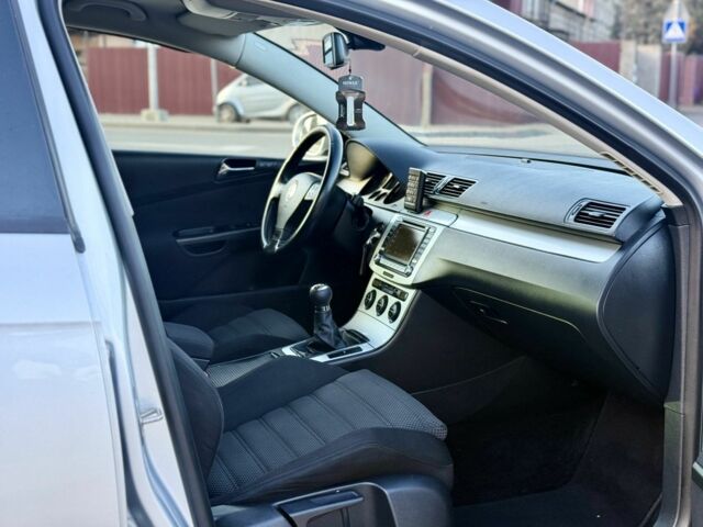 Серый Фольксваген Пассат Вариант, объемом двигателя 2 л и пробегом 309 тыс. км за 5350 $, фото 13 на Automoto.ua