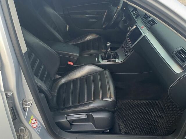 Сірий Фольксваген Пассат Варіант, об'ємом двигуна 2 л та пробігом 288 тис. км за 6700 $, фото 7 на Automoto.ua