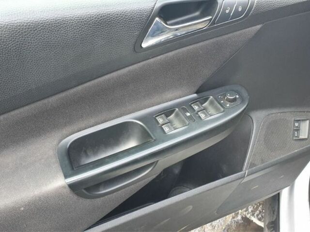 Серый Фольксваген Пассат Вариант, объемом двигателя 1.9 л и пробегом 300 тыс. км за 6900 $, фото 3 на Automoto.ua