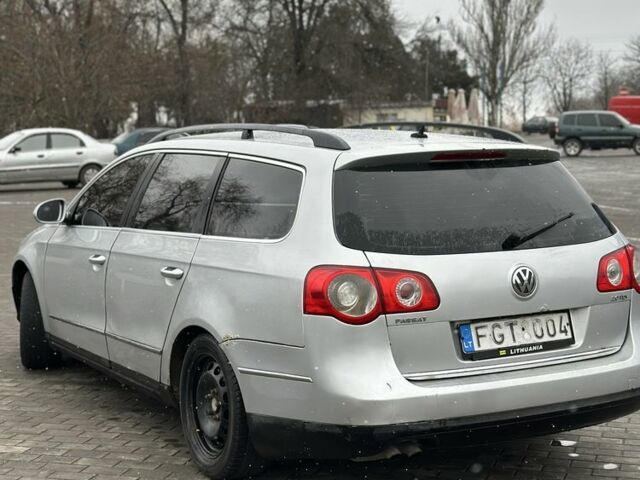 Серый Фольксваген Пассат Вариант, объемом двигателя 1.9 л и пробегом 2 тыс. км за 2200 $, фото 1 на Automoto.ua
