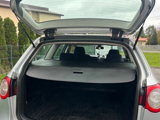 Серый Фольксваген Пассат Вариант, объемом двигателя 2 л и пробегом 350 тыс. км за 5500 $, фото 5 на Automoto.ua