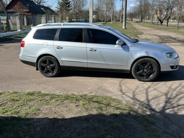 Сірий Фольксваген Пассат Варіант, об'ємом двигуна 2 л та пробігом 370 тис. км за 6500 $, фото 1 на Automoto.ua