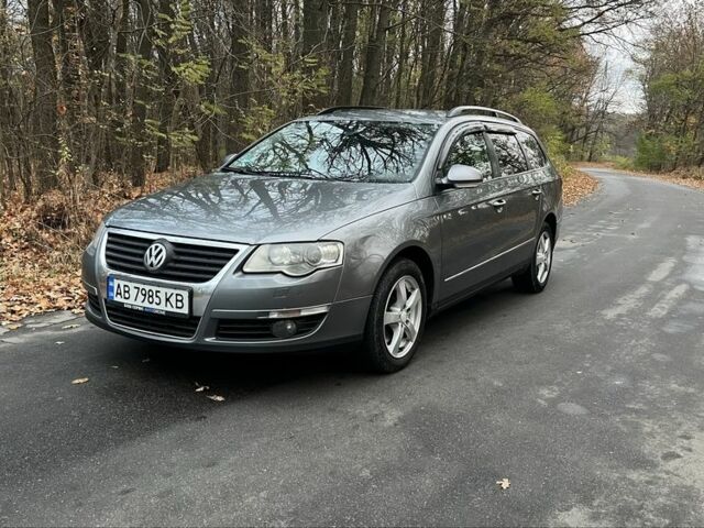 Серый Фольксваген Пассат Вариант, объемом двигателя 2 л и пробегом 326 тыс. км за 7300 $, фото 1 на Automoto.ua