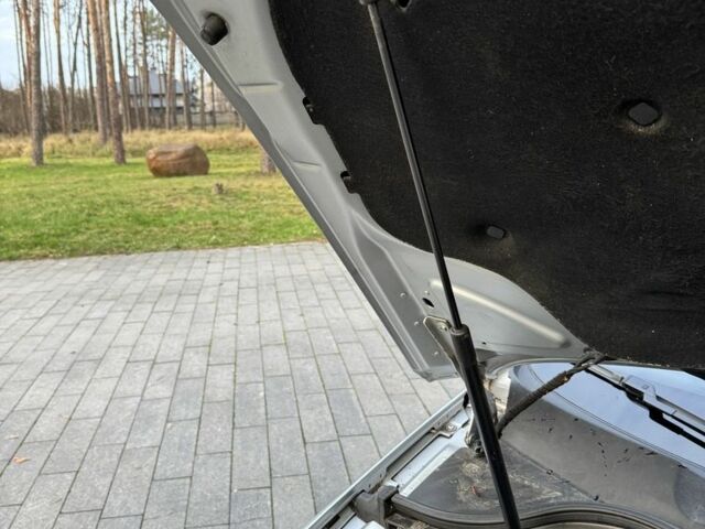 Сірий Фольксваген Пассат Варіант, об'ємом двигуна 2 л та пробігом 278 тис. км за 7800 $, фото 19 на Automoto.ua