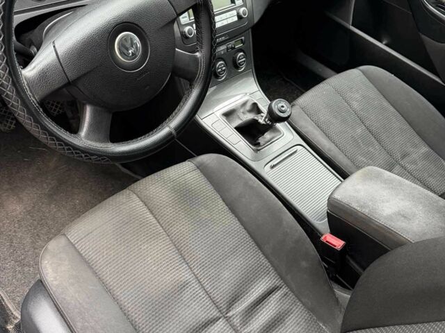 Сірий Фольксваген Пассат Варіант, об'ємом двигуна 1.9 л та пробігом 464 тис. км за 3300 $, фото 9 на Automoto.ua