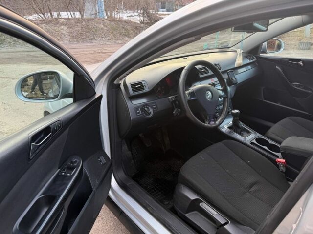 Серый Фольксваген Пассат Вариант, объемом двигателя 2 л и пробегом 350 тыс. км за 3200 $, фото 8 на Automoto.ua