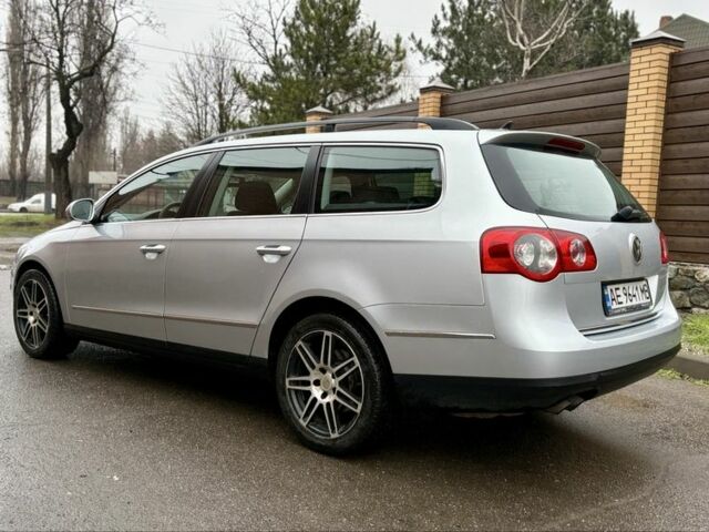 Серый Фольксваген Пассат Вариант, объемом двигателя 2 л и пробегом 274 тыс. км за 6500 $, фото 3 на Automoto.ua