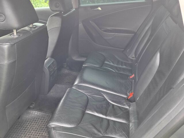 Серый Фольксваген Пассат Вариант, объемом двигателя 2 л и пробегом 349 тыс. км за 6500 $, фото 5 на Automoto.ua