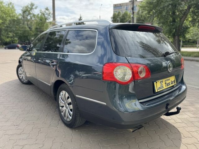 Серый Фольксваген Пассат Вариант, объемом двигателя 2 л и пробегом 196 тыс. км за 6500 $, фото 4 на Automoto.ua