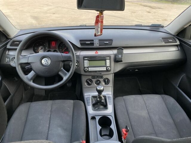 Сірий Фольксваген Пассат Варіант, об'ємом двигуна 1.9 л та пробігом 400 тис. км за 2450 $, фото 16 на Automoto.ua