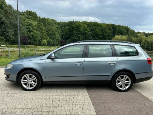 Сірий Фольксваген Пассат Варіант, об'ємом двигуна 1.9 л та пробігом 225 тис. км за 1750 $, фото 3 на Automoto.ua