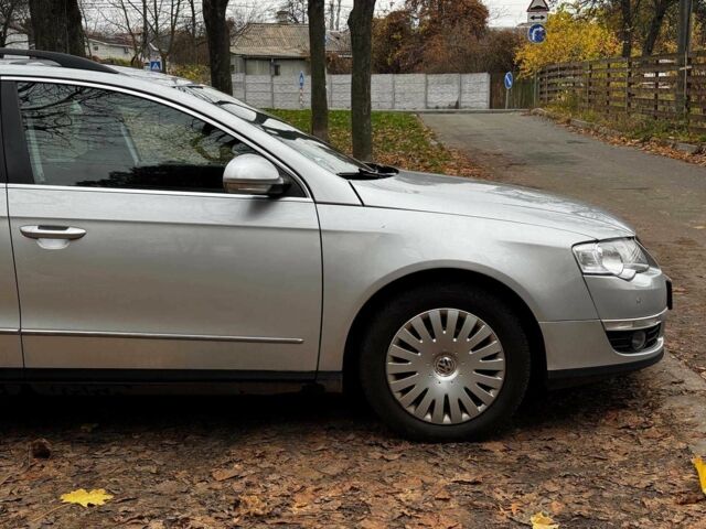 Сірий Фольксваген Пассат Варіант, об'ємом двигуна 1.8 л та пробігом 249 тис. км за 5990 $, фото 3 на Automoto.ua